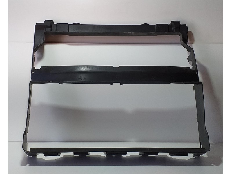 Recambio de panel frontal para land rover range rover sport autobiography hybrid referencia OEM IAM FPLA8C464A 72672 R