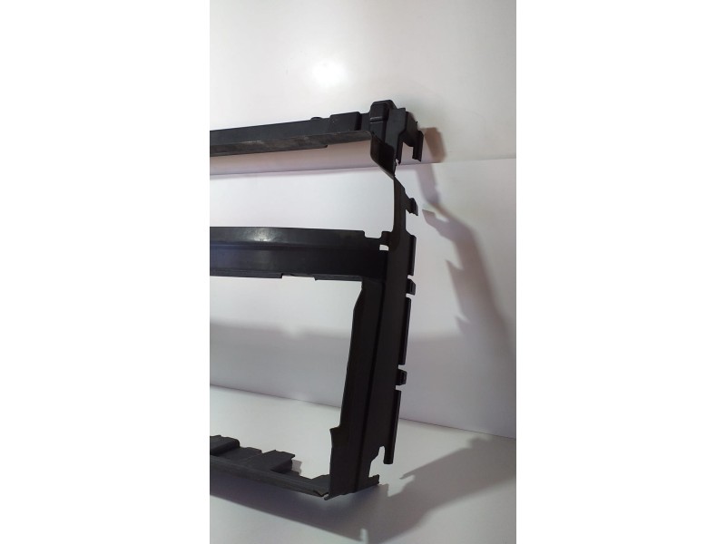 Recambio de panel frontal para land rover range rover sport autobiography hybrid referencia OEM IAM FPLA8C464A 72672 R