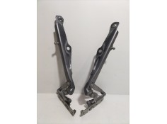 Recambio de bisagra de capot para chrysler 300 c 3.0 crd referencia OEM IAM EXL 80070 R