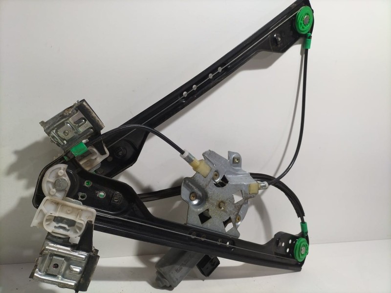 Recambio de elevalunas delantero derecho para chrysler 300 c 3.0 crd referencia OEM IAM 05065474AE 80072 R