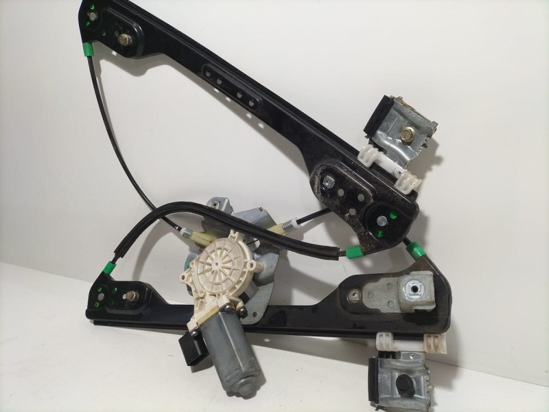 Recambio de elevalunas delantero derecho para chrysler 300 c 3.0 crd referencia OEM IAM 05065474AE 80072 R