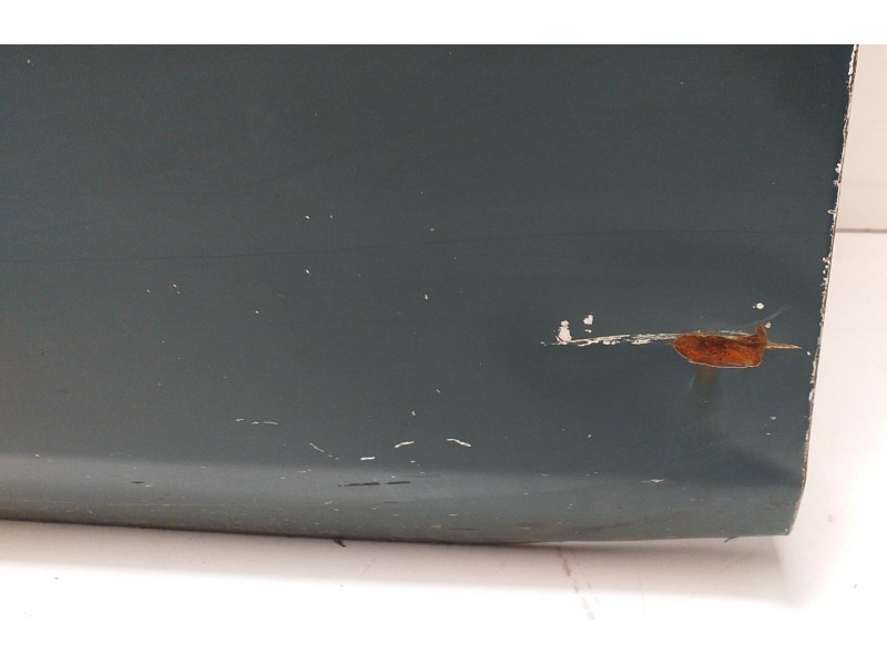 Recambio de puerta delantera izquierda para nissan terrano/terrano.ii (r20) aventura referencia OEM IAM 801011F231 72703 