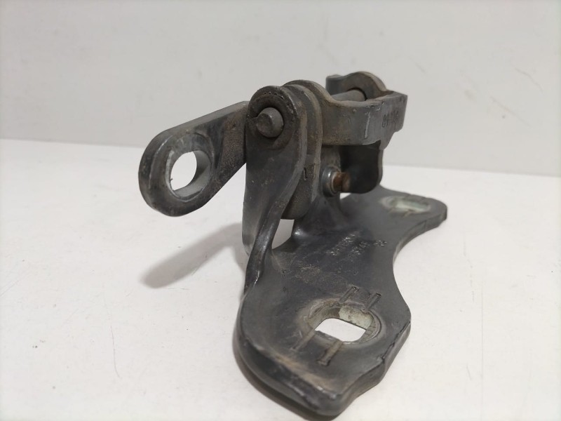 Recambio de bisagra puerta trasera derecha para chrysler 300 c 3.0 crd referencia OEM IAM 85574F 80074 R