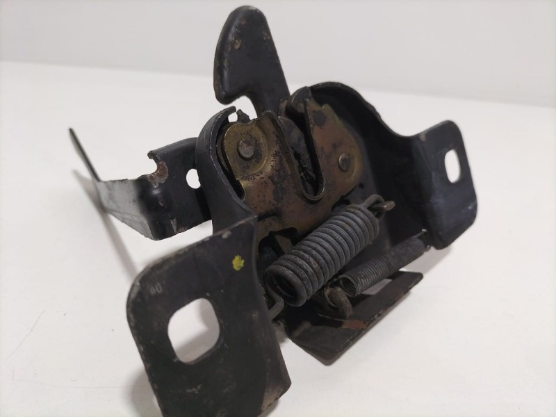 Recambio de cerradura capot para chrysler 300 c 3.0 crd referencia OEM IAM 05065524AF 80081 R