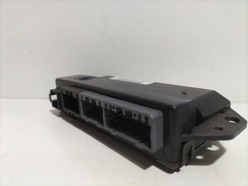 Recambio de modulo electronico para chrysler 300 c 3.0 crd referencia OEM IAM 56038722AL 80082 R