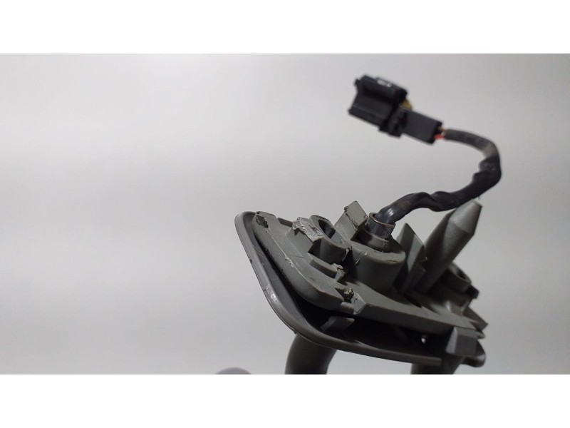 Recambio de parasol izquierdo para volkswagen touareg (7l6) v6 tdi referencia OEM IAM 7L6857551AQ 64253 