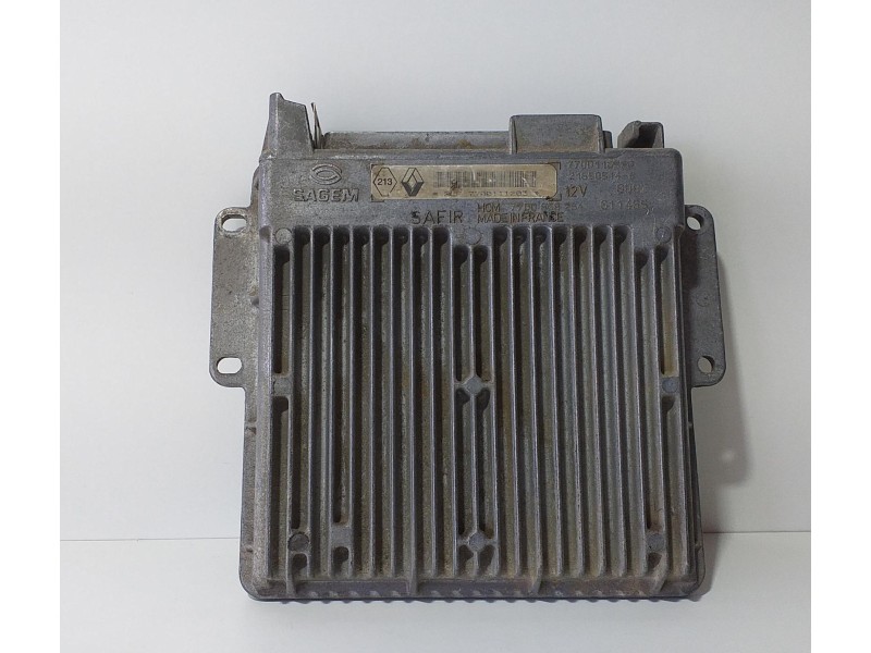 Recambio de centralita motor uce para renault clio ii fase i (b/cbo) 1.2 referencia OEM IAM 7700111203 72773 R