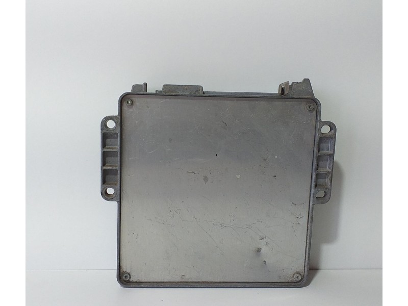 Recambio de centralita motor uce para renault clio ii fase i (b/cbo) 1.2 referencia OEM IAM 7700111203 72773 R