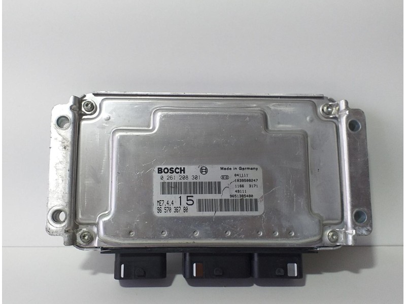 Recambio de centralita motor uce para peugeot 307 (s1) xn referencia OEM IAM 9657036780 72780 R