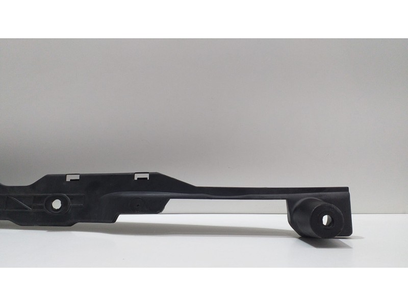 Recambio de molduras traseras para volkswagen touareg (7la) tdi v6 referencia OEM IAM 7L6807863B 52352 