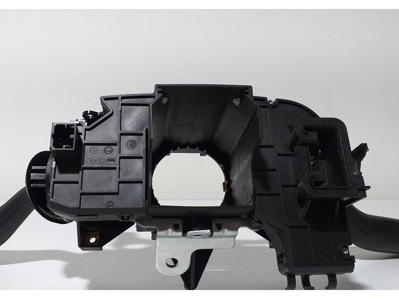 Recambio de mando multifuncion para volkswagen touareg (7l6) v6 tdi referencia OEM IAM 7L6953503D 64286 