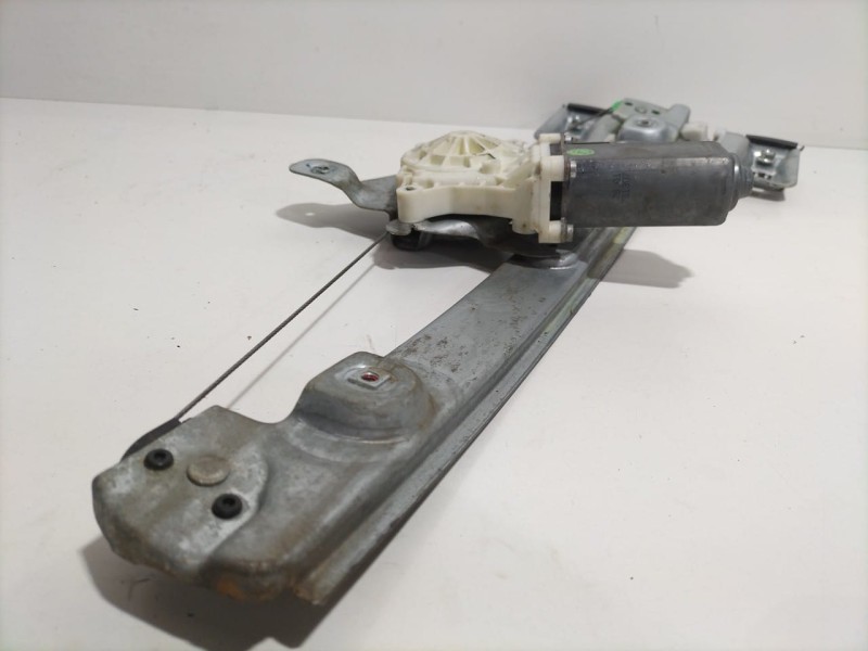 Recambio de elevalunas trasero derecho para chrysler 300 c 3.0 crd referencia OEM IAM 7746807802 80046 R