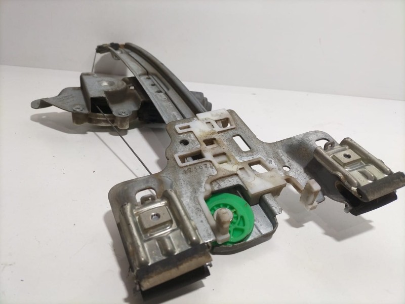 Recambio de elevalunas trasero derecho para chrysler 300 c 3.0 crd referencia OEM IAM 7746807802 80046 R