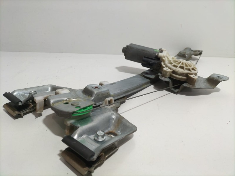 Recambio de elevalunas trasero derecho para chrysler 300 c 3.0 crd referencia OEM IAM 7746807802 80046 R