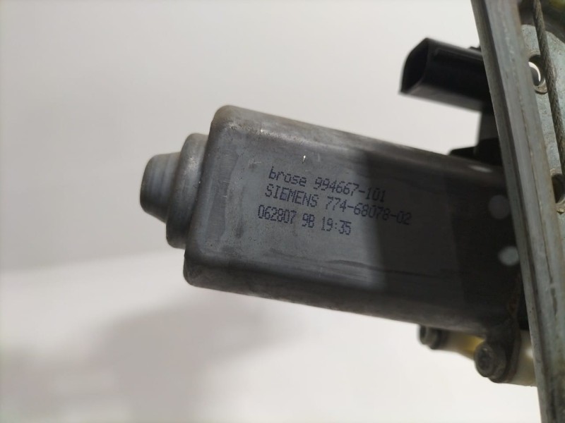 Recambio de elevalunas trasero derecho para chrysler 300 c 3.0 crd referencia OEM IAM 7746807802 80046 R