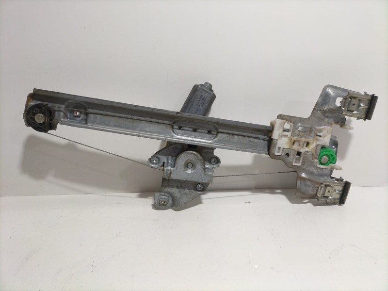 Recambio de elevalunas trasero derecho para chrysler 300 c 3.0 crd referencia OEM IAM 7746807802 80046 R