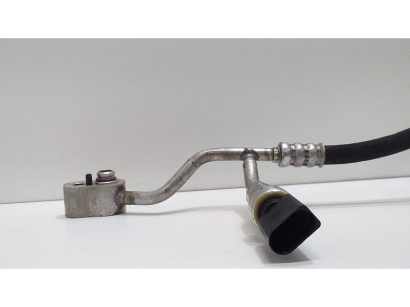 Recambio de tubos aire acondicionado para volkswagen touareg (7la) tdi v6 referencia OEM IAM 7L6820741B 52364 