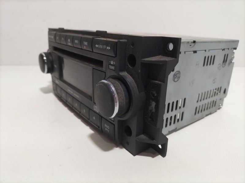 Recambio de sistema audio / radio cd para chrysler 300 c 3.0 crd referencia OEM IAM P05064363AA 80047 R