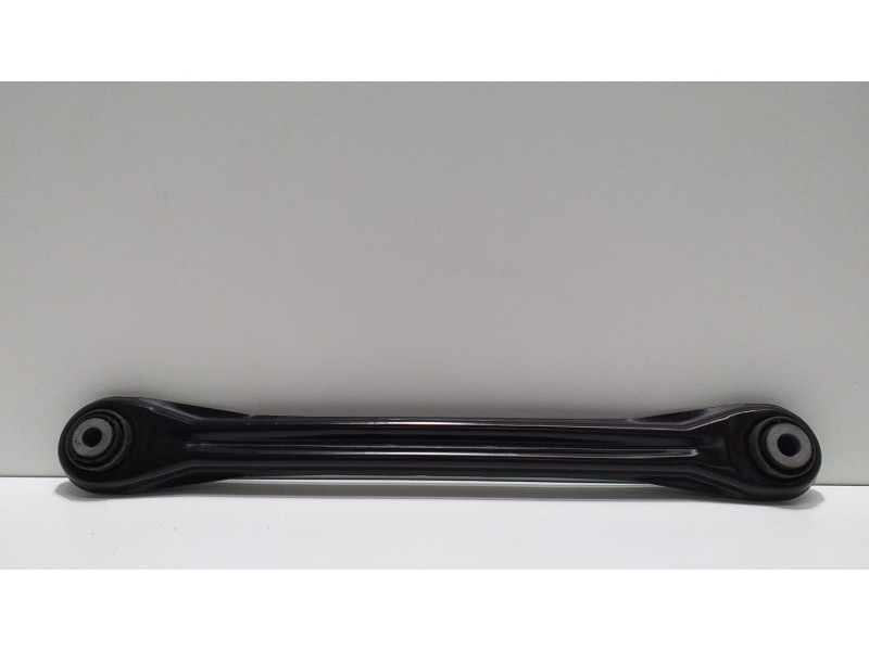 Recambio de brazo suspension inferior trasero derecho para volkswagen touareg (7la) tdi v6 referencia OEM IAM 7L0501531B 52413 