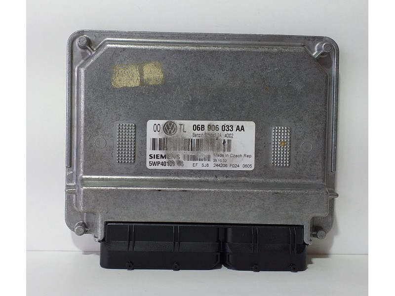 Recambio de centralita motor uce para volkswagen passat berlina (3b3) advance referencia OEM IAM 06B906033AA 72852 R