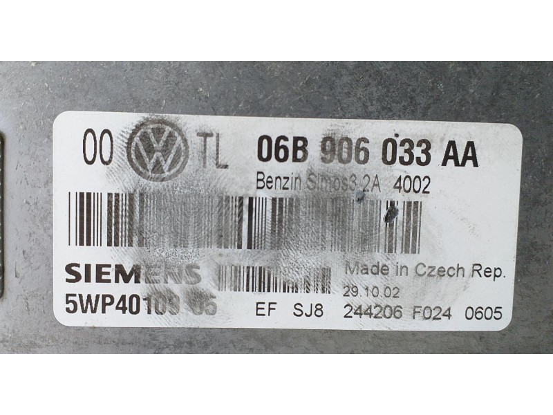 Recambio de centralita motor uce para volkswagen passat berlina (3b3) advance referencia OEM IAM 06B906033AA 72852 R