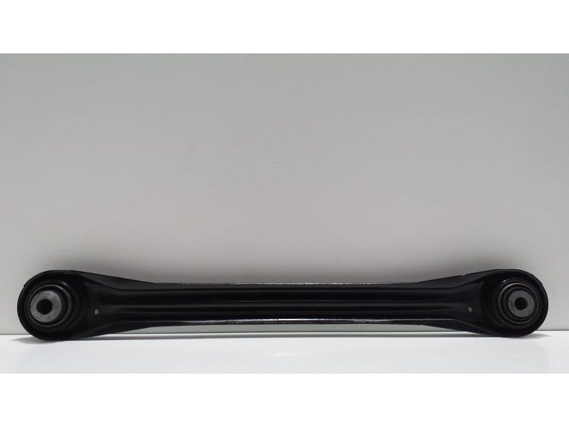 Recambio de brazo suspension inferior trasero izquierdo para volkswagen touareg (7la) tdi v6 referencia OEM IAM 7L0501531B 52414