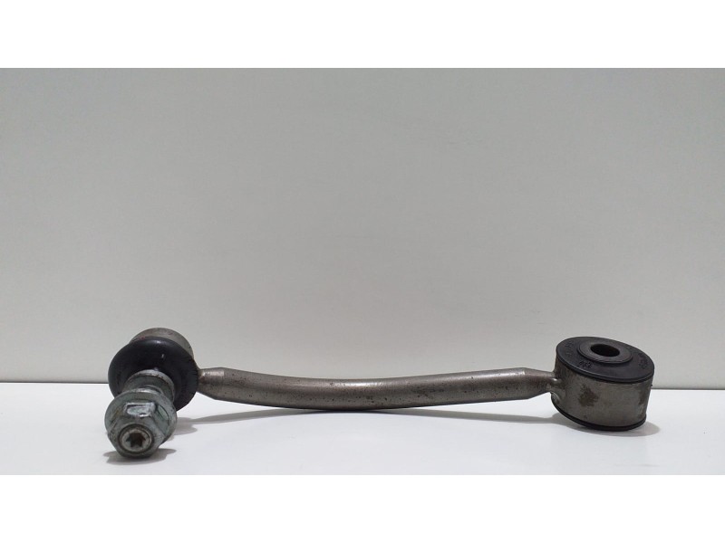 Recambio de bieleta estabilizadora trasera izquierda para volkswagen touareg (7la) tdi v6 referencia OEM IAM 7L0505465A 52415 