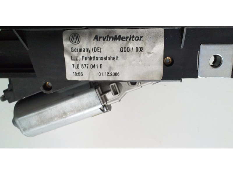 Recambio de techo electrico para volkswagen touareg (7l6) v6 tdi referencia OEM IAM 7L6877041E 64344 