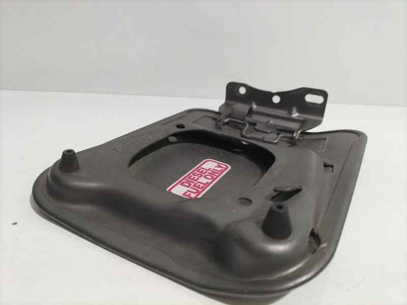 Recambio de tapa exterior combustible para chrysler 300 c 3.0 crd referencia OEM IAM 05065199AG 80111 R