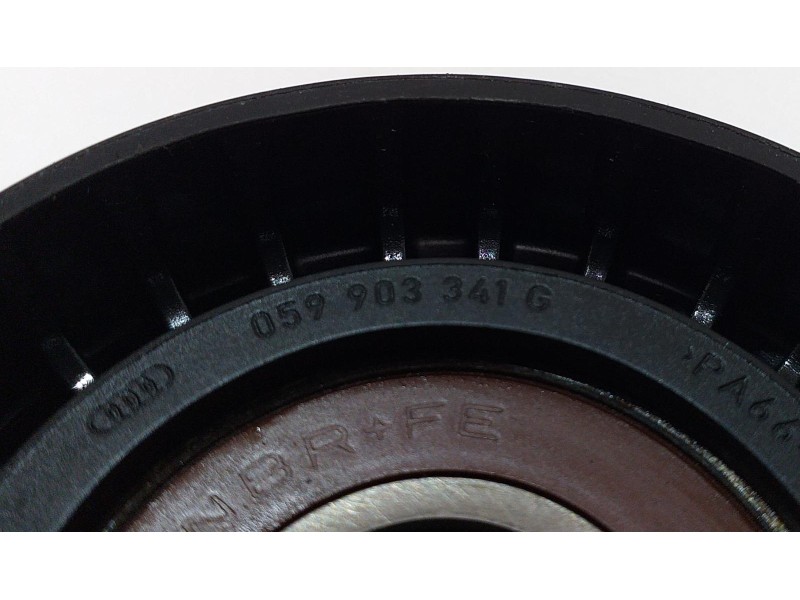 Recambio de rodillo tensor para volkswagen touareg (7la) tdi v6 referencia OEM IAM 059903341G 52444 