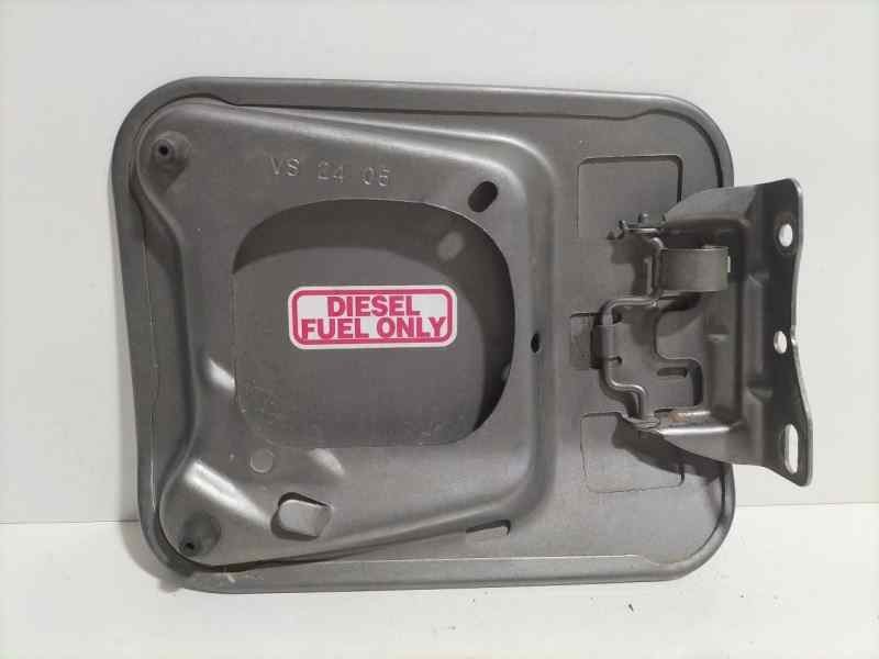 Recambio de tapa exterior combustible para chrysler 300 c 3.0 crd referencia OEM IAM 05065199AG 80111 R