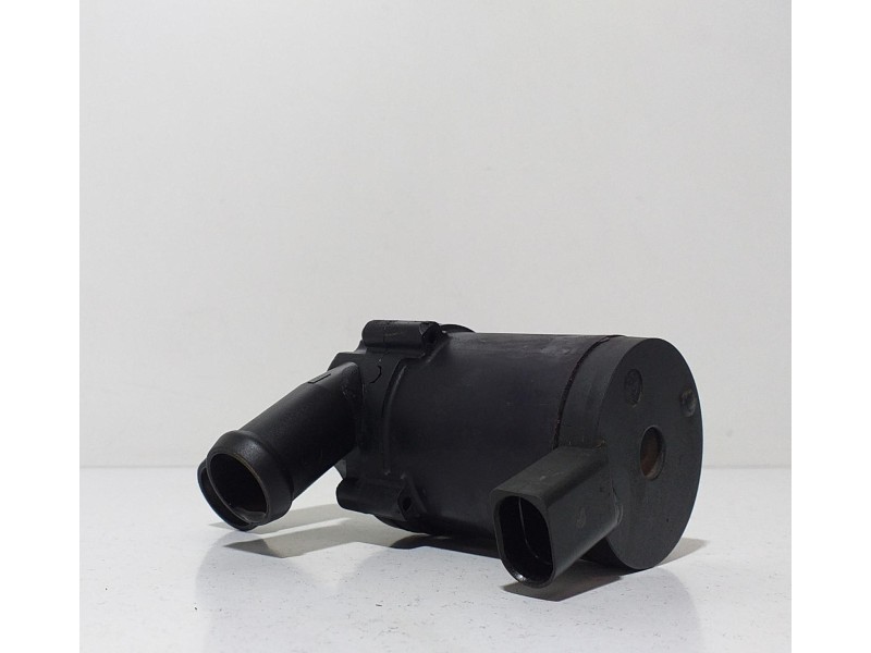 Recambio de bomba agua para volkswagen touareg (7l6) v6 tdi referencia OEM IAM 7L0965561J 64402 