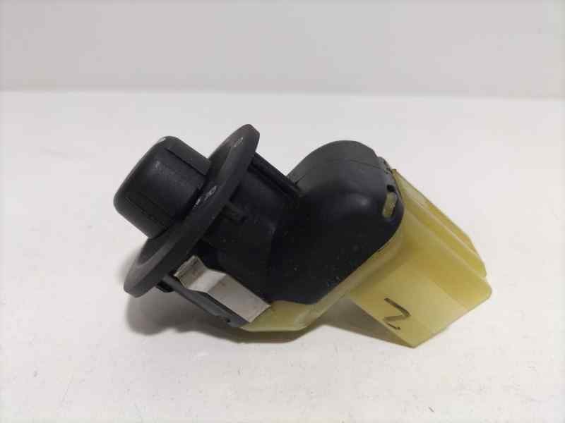 Recambio de mando retrovisor para chrysler 300 c 3.0 crd referencia OEM IAM P56040524AF 80132 R