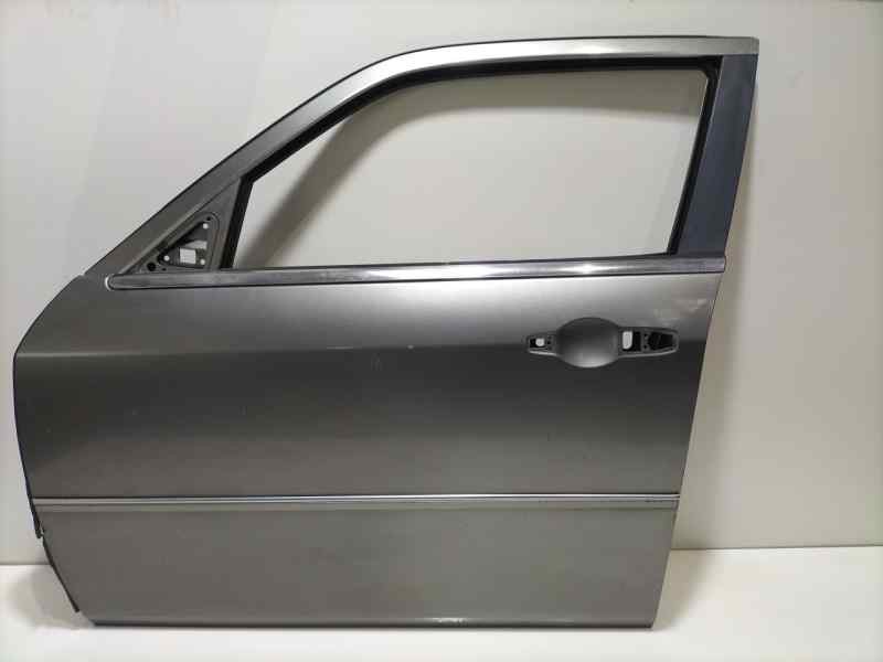 Recambio de puerta delantera izquierda para chrysler 300 c 3.0 crd referencia OEM IAM 05134171AP 80135 R