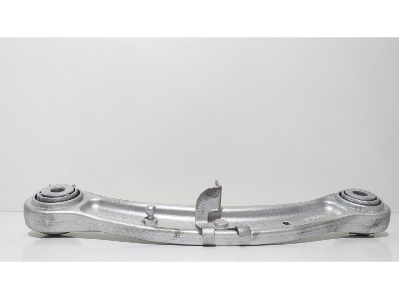 Recambio de brazo suspension superior trasero izquierdo para volkswagen touareg (7l6) v6 tdi referencia OEM IAM 7L0505375A 64436