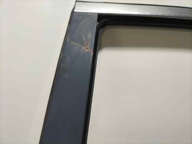 Recambio de puerta trasera izquierda para chrysler 300 c 3.0 crd referencia OEM IAM 5134177AE 80136 R