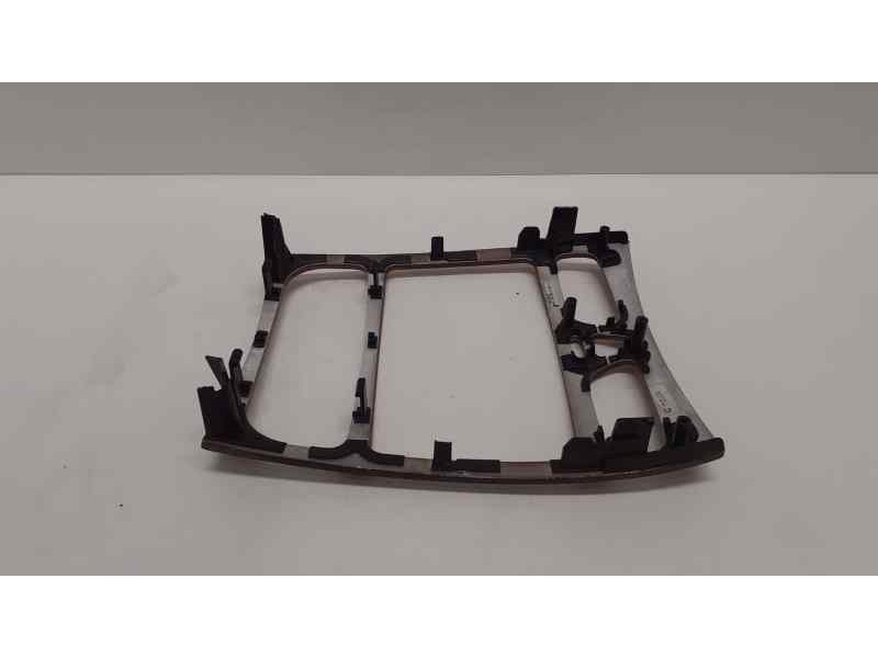 Recambio de salpicadero para mercedes-benz clase clk (w209) coupe 270 cdi (209.316) referencia OEM IAM 2096801239 39528 
