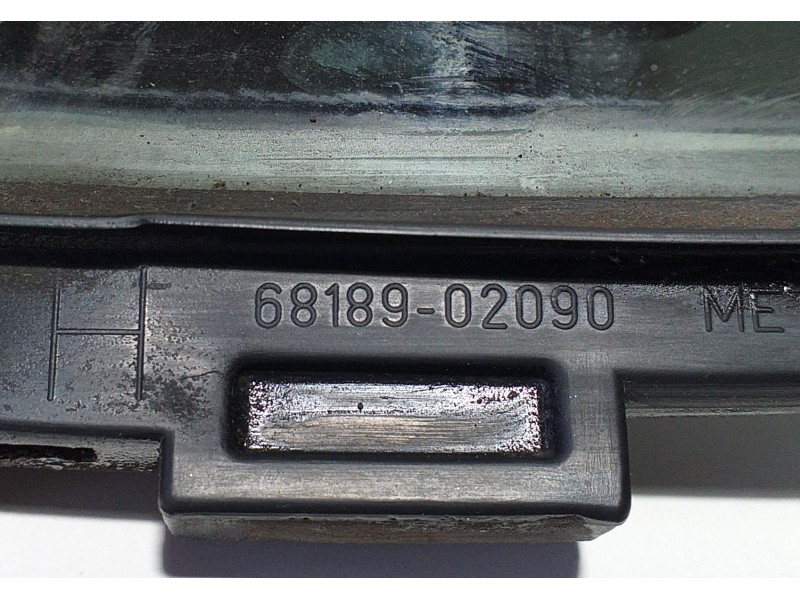 Recambio de luna custodia trasera izquierda para toyota auris luna+ referencia OEM IAM 6818902090 72938 R