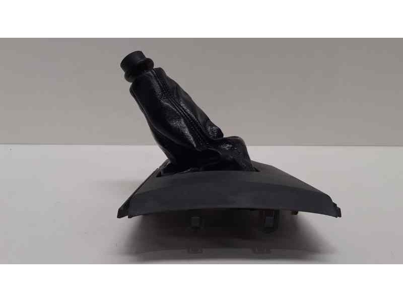 Recambio de guarnecidos palanca cambio para toyota rav 4 (a3) executive referencia OEM IAM 5880442030 39532 