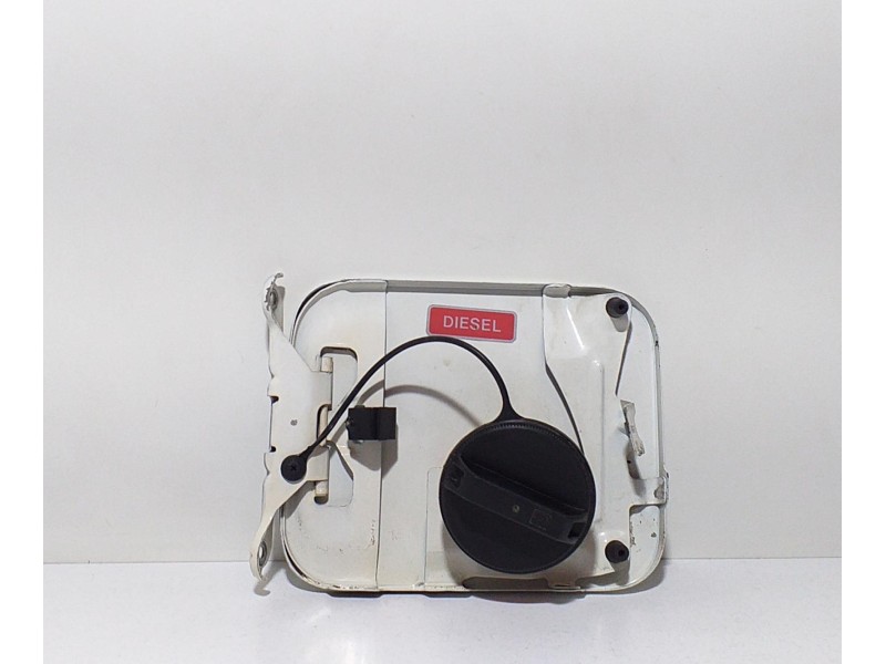 Recambio de tapa exterior combustible para nissan terrano/terrano.ii (r20) comfort referencia OEM IAM 788300X000 64451 