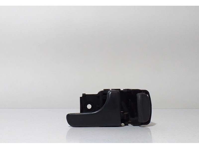 Recambio de maneta interior trasera derecha para nissan terrano/terrano.ii (r20) comfort referencia OEM IAM 8067090J00 64464 