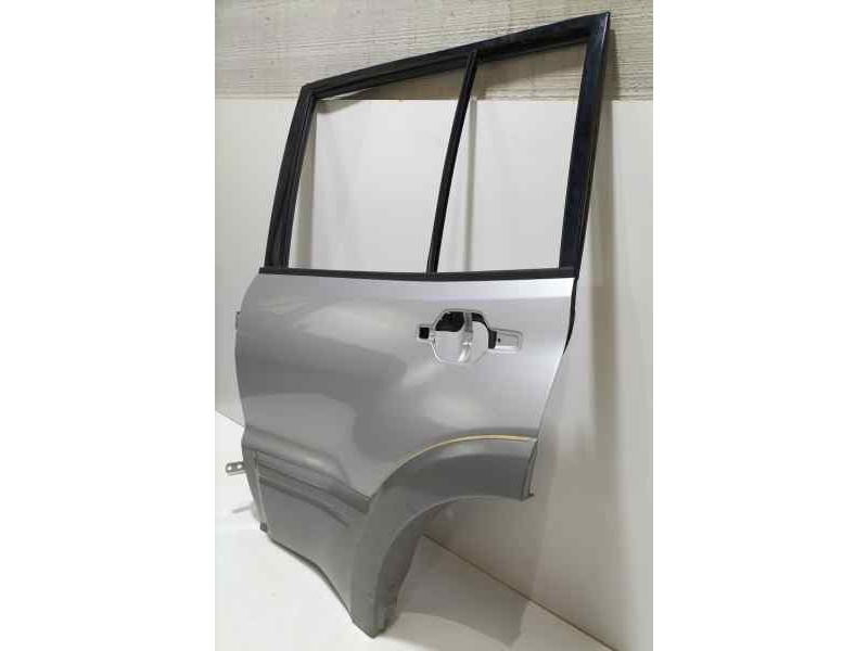 Recambio de puerta trasera izquierda para mitsubishi montero (v60/v70) 3.2 di-d instyle (5-ptas.) referencia OEM IAM MR496879 80