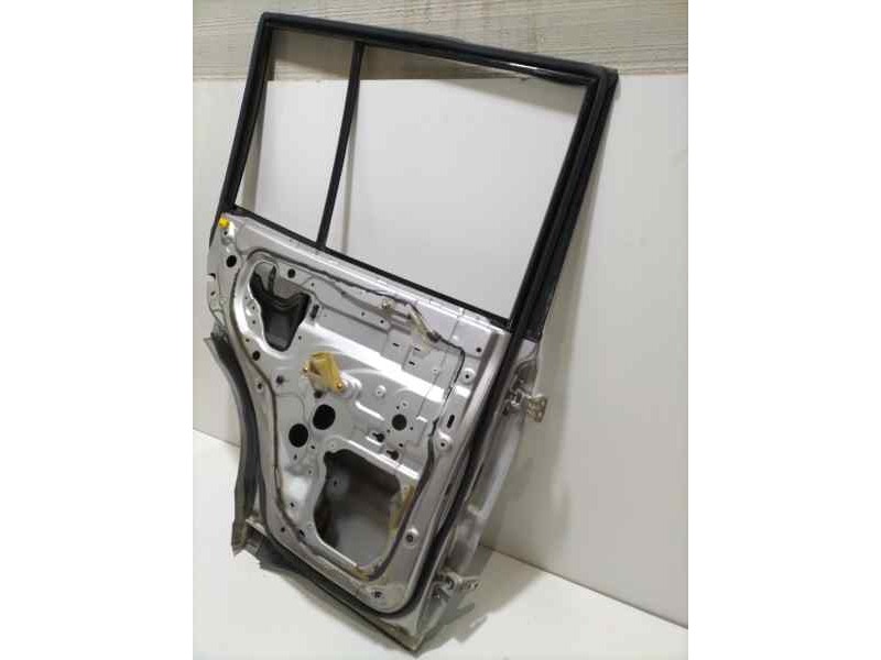 Recambio de puerta trasera izquierda para mitsubishi montero (v60/v70) 3.2 di-d instyle (5-ptas.) referencia OEM IAM MR496879 80
