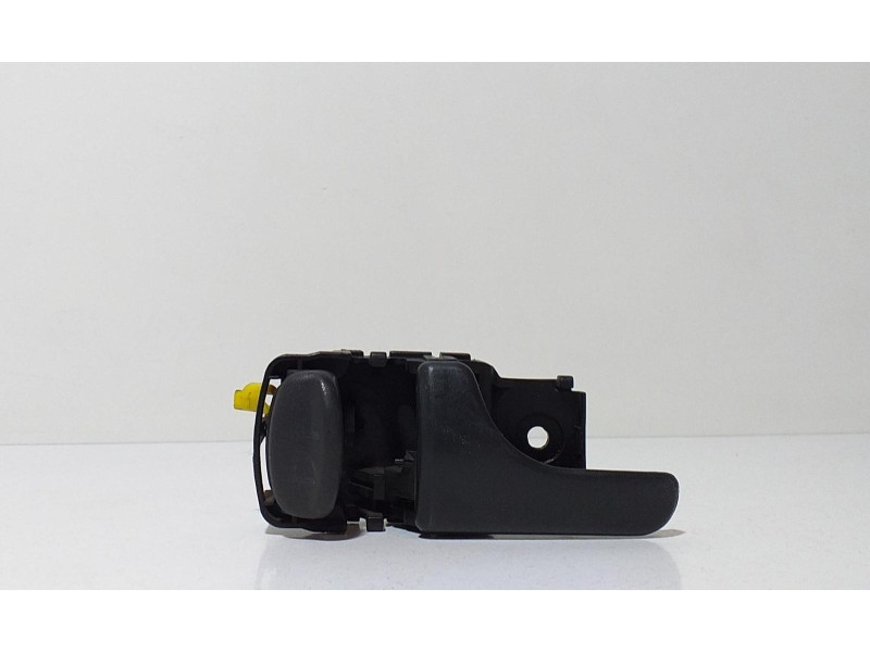 Recambio de maneta interior delantera izquierda para nissan terrano/terrano.ii (r20) comfort referencia OEM IAM 8067190J00 64465