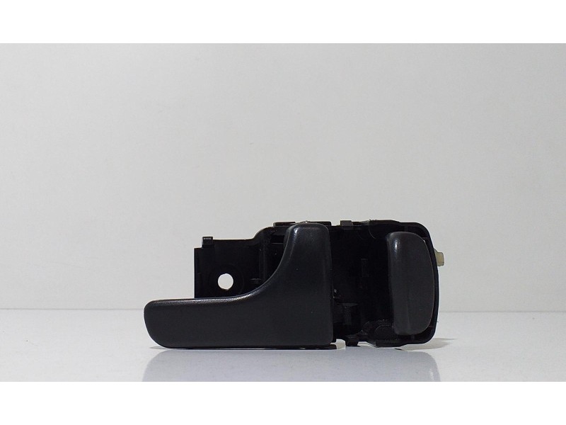 Recambio de maneta interior delantera derecha para nissan terrano/terrano.ii (r20) comfort referencia OEM IAM 8067090J00 64466 