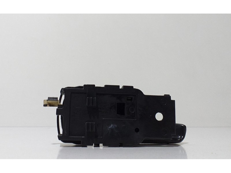 Recambio de maneta interior delantera derecha para nissan terrano/terrano.ii (r20) comfort referencia OEM IAM 8067090J00 64466 