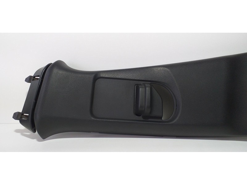 Recambio de molduras delanteras para mercedes-benz clase a (w176) a 180 cdi blueefficiency (176.000) referencia OEM IAM A1766900