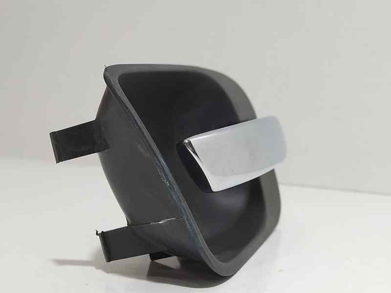 Recambio de maneta interior trasera derecha para chrysler 300 c 3.0 crd referencia OEM IAM 1070402AB 80147 R