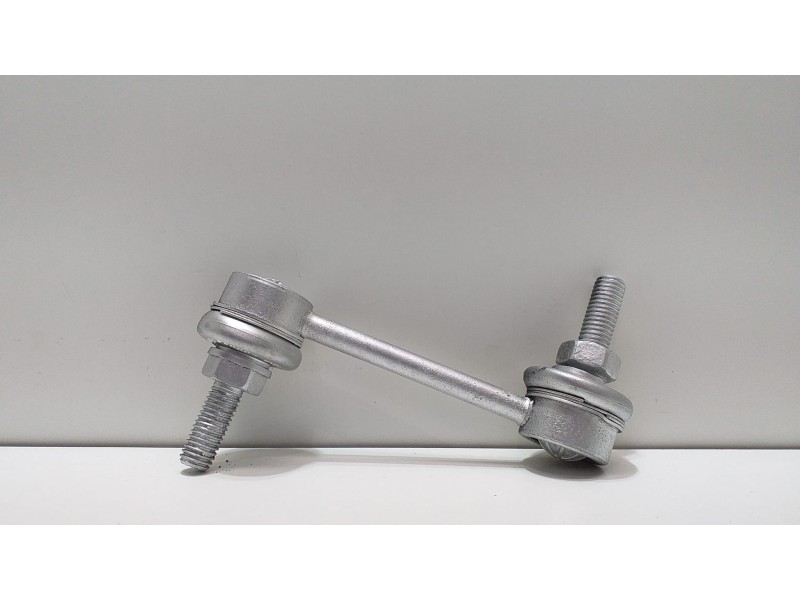 Recambio de bieleta estabilizadora trasera izquierda para porsche 911 (typ 996) carrera 4 cabrio referencia OEM IAM 016002063009