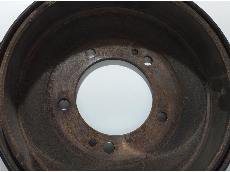Recambio de freno de tambor para daihatsu feroza f-300 referencia OEM IAM HD 64517 